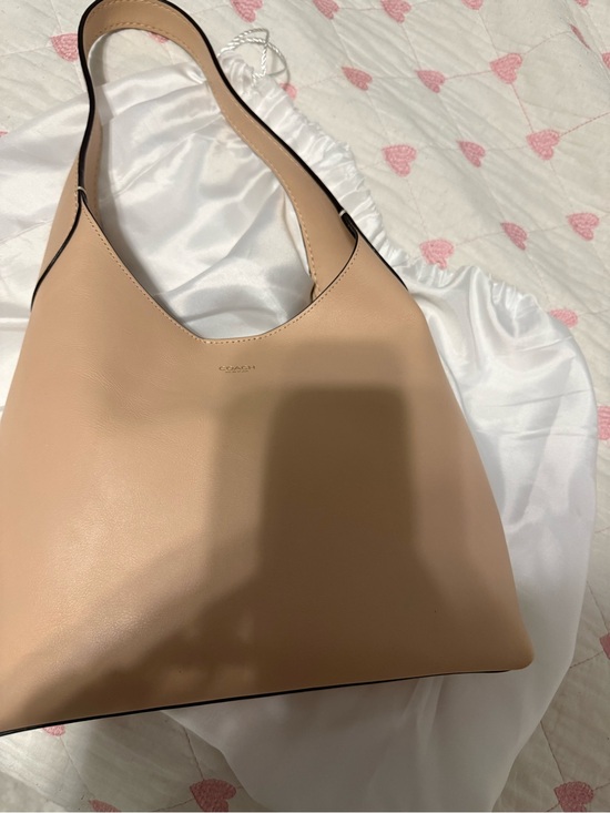 Coach Handbags - Coach Brooklyn 28 in cream